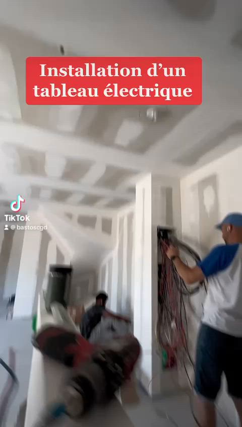 Installation d'un tableau électrique par Sparky